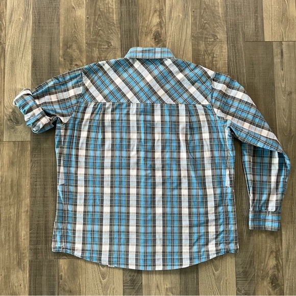 LL Bean Snap Front Roll Tab Outdoor Shirt 
# 288082
Men’s Large 
Blue Grey Plaid - Picture 6 of 8